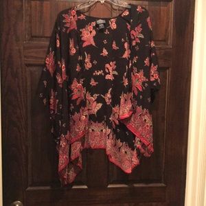 Shortsleeved black with pink floral kimono